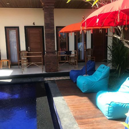 Raka & Rai Homestay Чангу Экстерьер фото