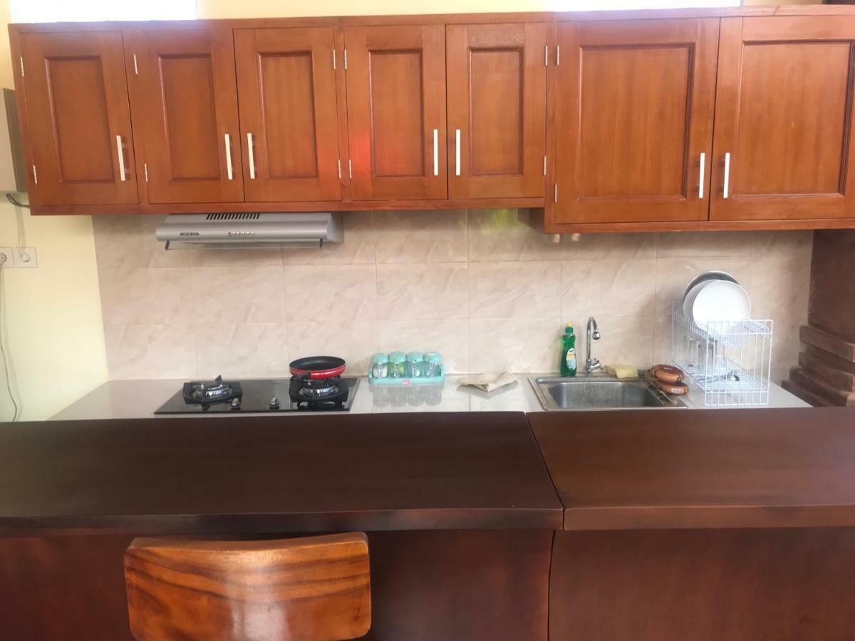 Raka & Rai Homestay Чангу Экстерьер фото